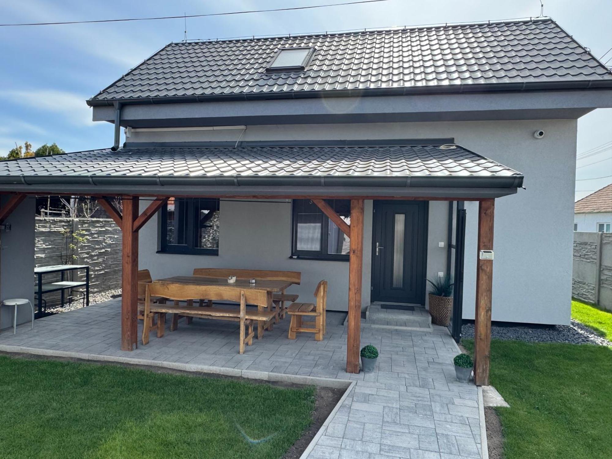 Vikendovy Dom Hlboka Vila Dunajská Streda Exterior foto